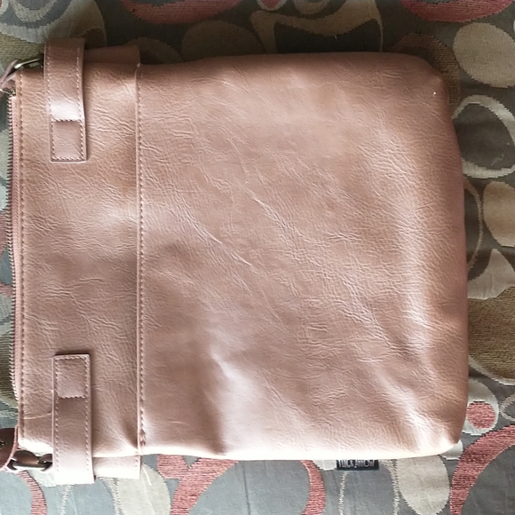 Brown twig and arrow cross body purse - Picture 3 of 9